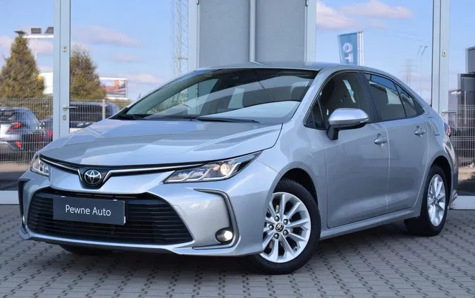 dobiegniew Toyota Corolla cena 74500 przebieg: 45302, rok produkcji 2022 z Dobiegniew